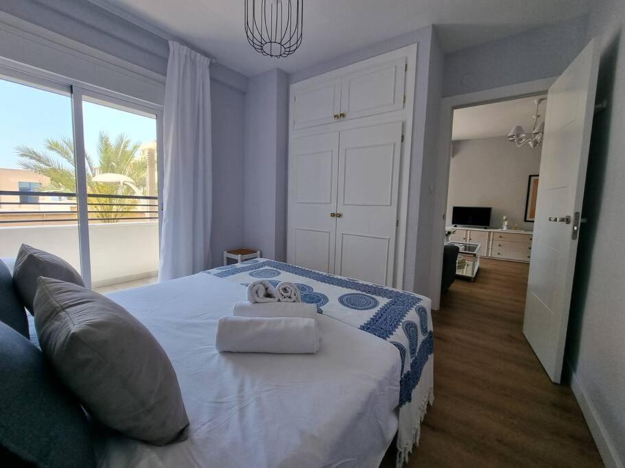 Aguadulce, Apto Santa Monica 2 Hab Con Terraza, Aire, Wifi, A 5 Min De La Playa アグアドゥルセ エクステリア 写真