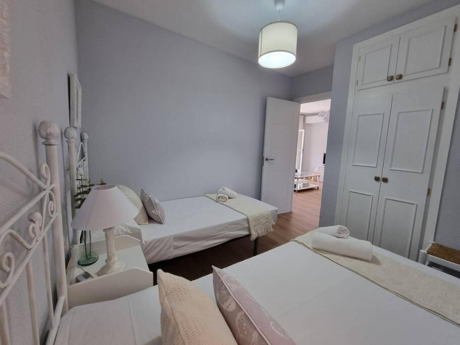 Aguadulce, Apto Santa Monica 2 Hab Con Terraza, Aire, Wifi, A 5 Min De La Playa アグアドゥルセ エクステリア 写真