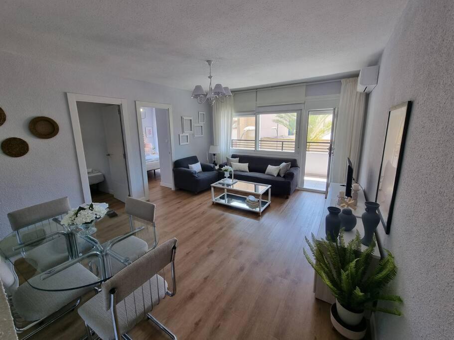 Aguadulce, Apto Santa Monica 2 Hab Con Terraza, Aire, Wifi, A 5 Min De La Playa アグアドゥルセ エクステリア 写真