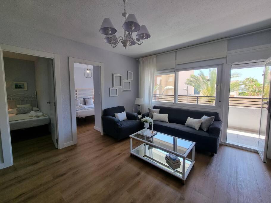 Aguadulce, Apto Santa Monica 2 Hab Con Terraza, Aire, Wifi, A 5 Min De La Playa アグアドゥルセ エクステリア 写真